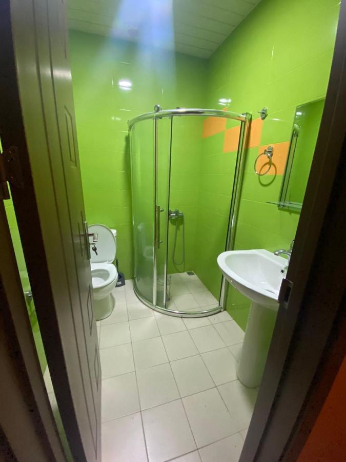 Mimino Aparthotel Batumi Exteriör bild
