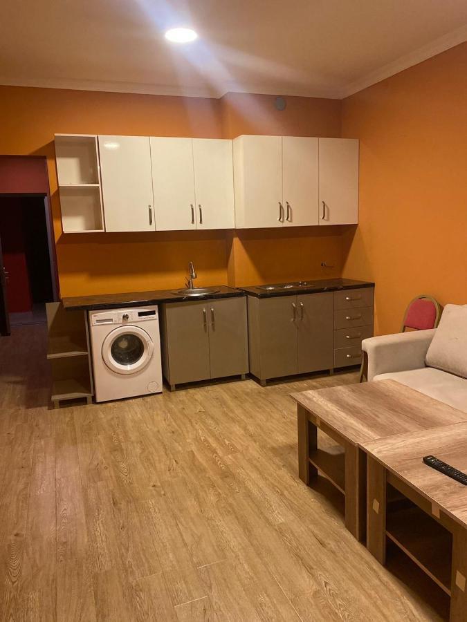Mimino Aparthotel Batumi Exteriör bild
