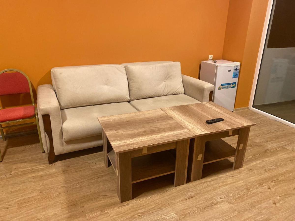 Mimino Aparthotel Batumi Exteriör bild
