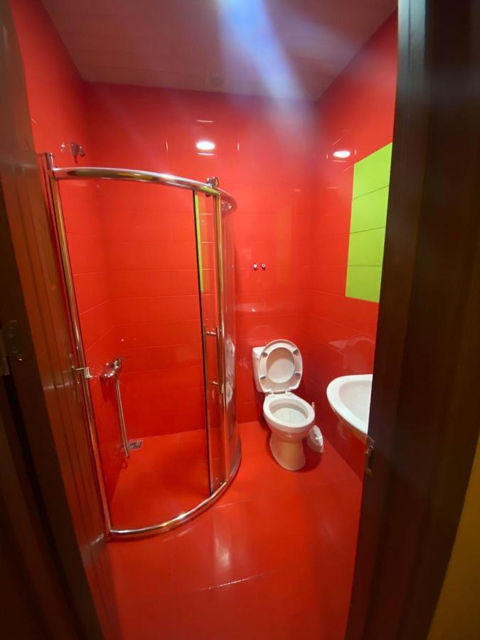 Mimino Aparthotel Batumi Exteriör bild