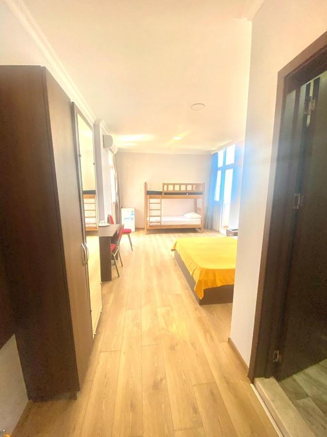 Mimino Aparthotel Batumi Exteriör bild
