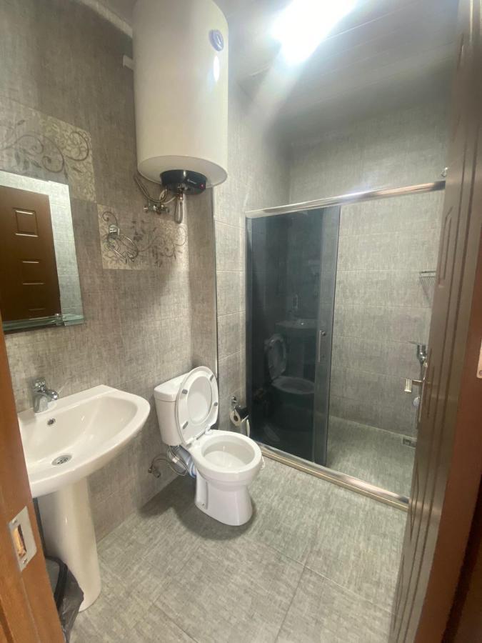 Mimino Aparthotel Batumi Exteriör bild