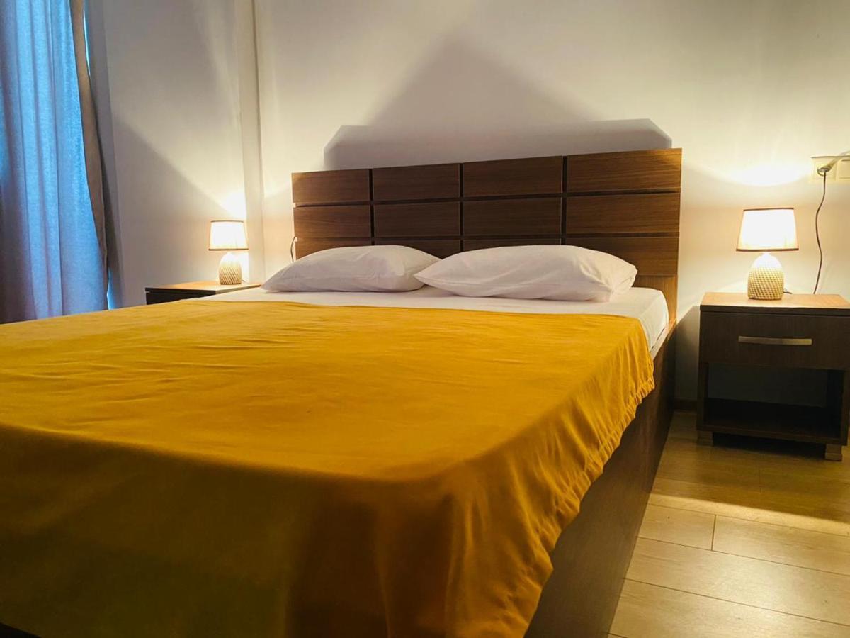 Mimino Aparthotel Batumi Exteriör bild
