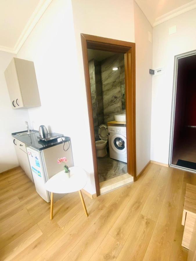 Mimino Aparthotel Batumi Exteriör bild