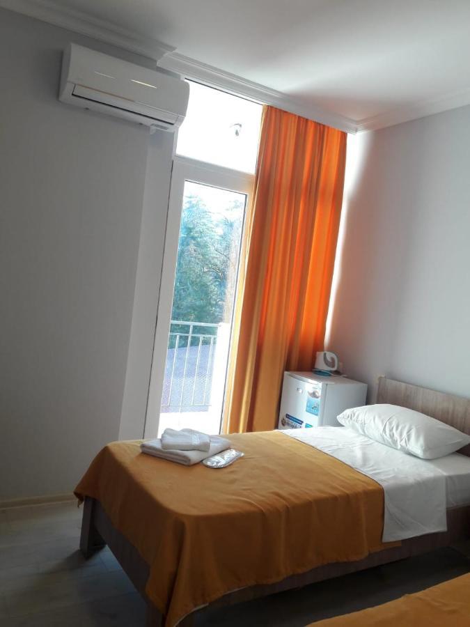 Mimino Aparthotel Batumi Exteriör bild