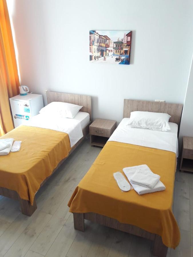 Mimino Aparthotel Batumi Exteriör bild